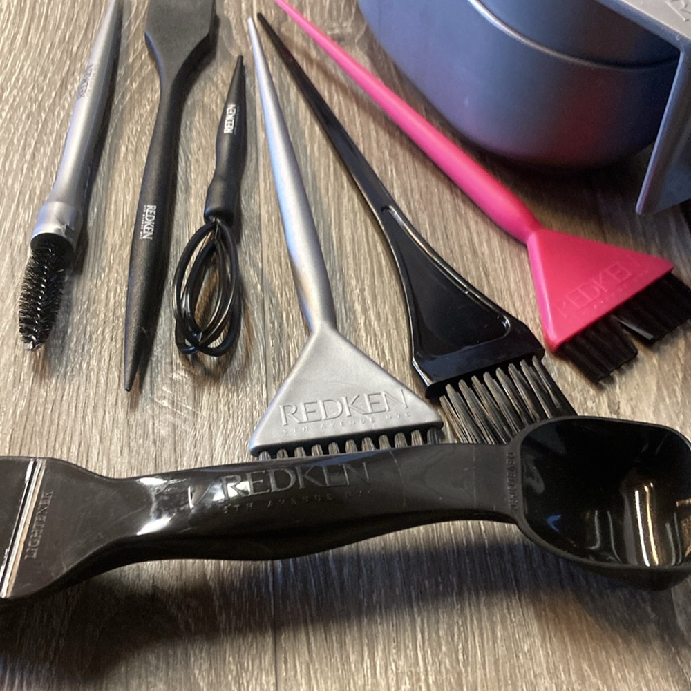 Redken Professional Haircolor Tool Combo - Picture 7 of 8